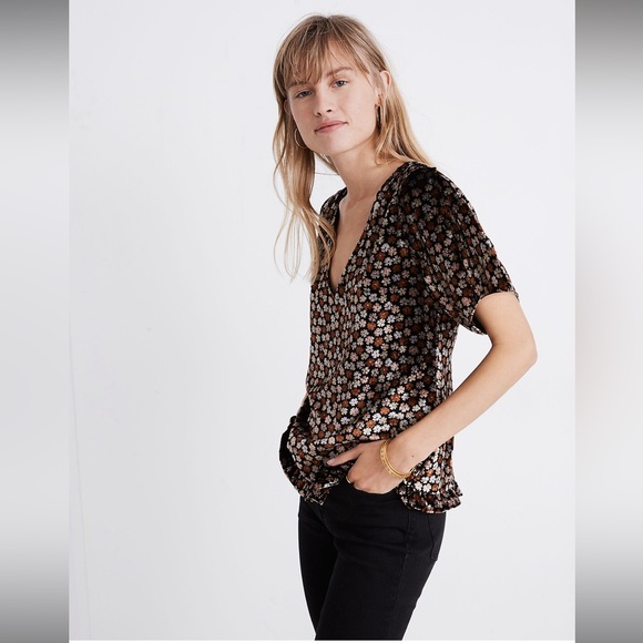 Madewell Velvet Tulip-Sleeve Ruffle Top in Petite Blooms x-small - Picture 4 of 7